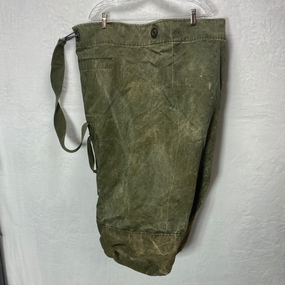Vintage Olive‎ Green Canvas FieldArmy Duffle Bag